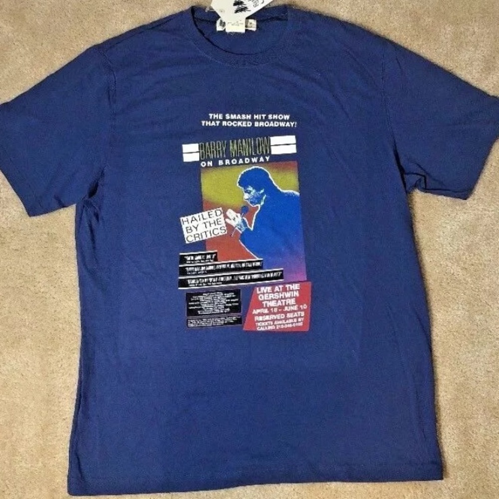 Barry Manilow on Broadway Redwood Classics Blue